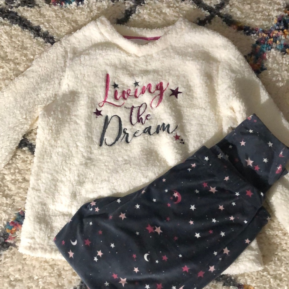 Sleepwear
